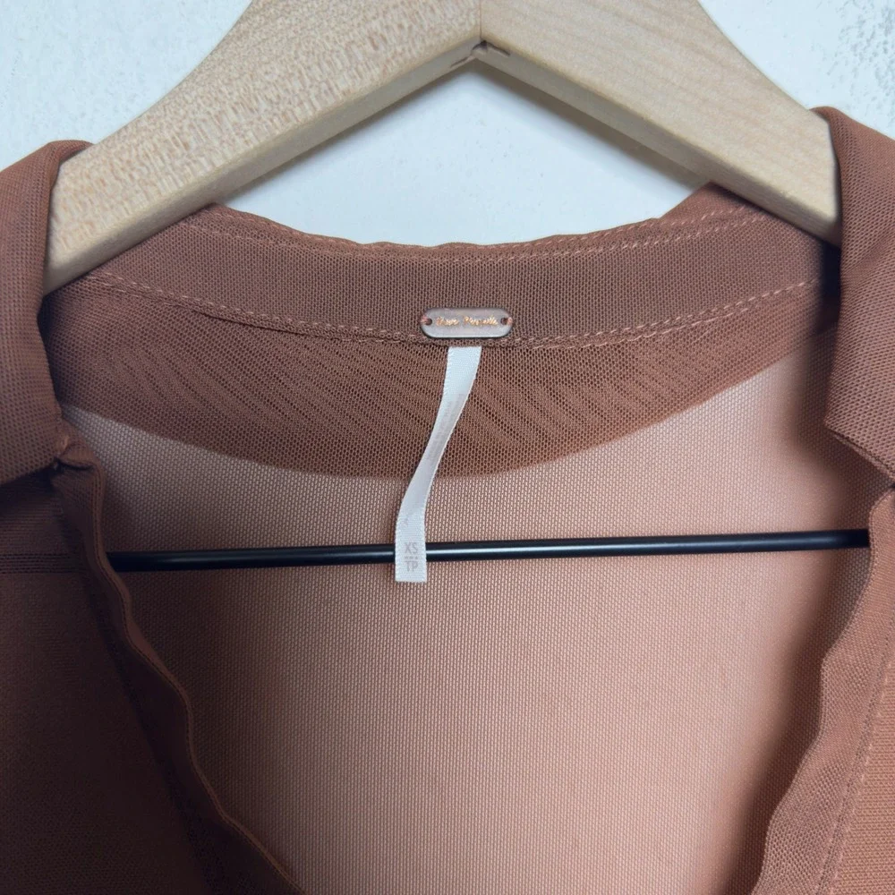 Free People Women Lucky Mesh Shirtee Top XS‎ Brown Mesh Ruched Button Up